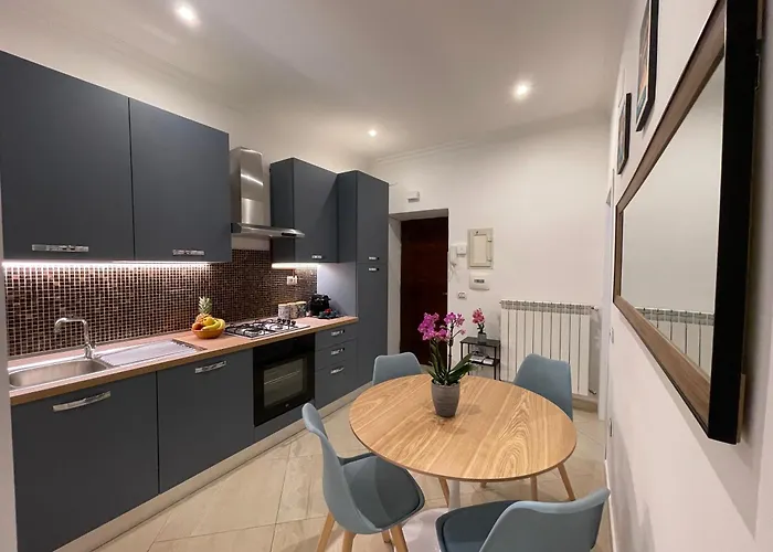 Alba Home Re Di Roma